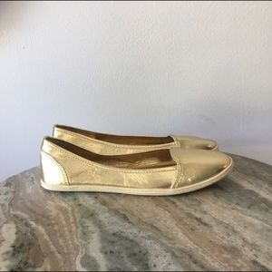 Dolce Vita Gold flats Size 8 NWOT